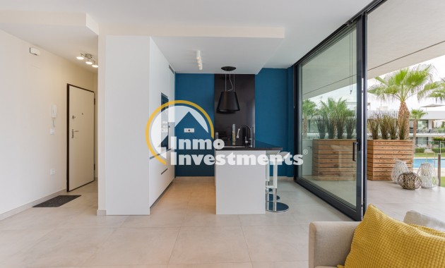 Resale - Apartment - Mar de Cristal