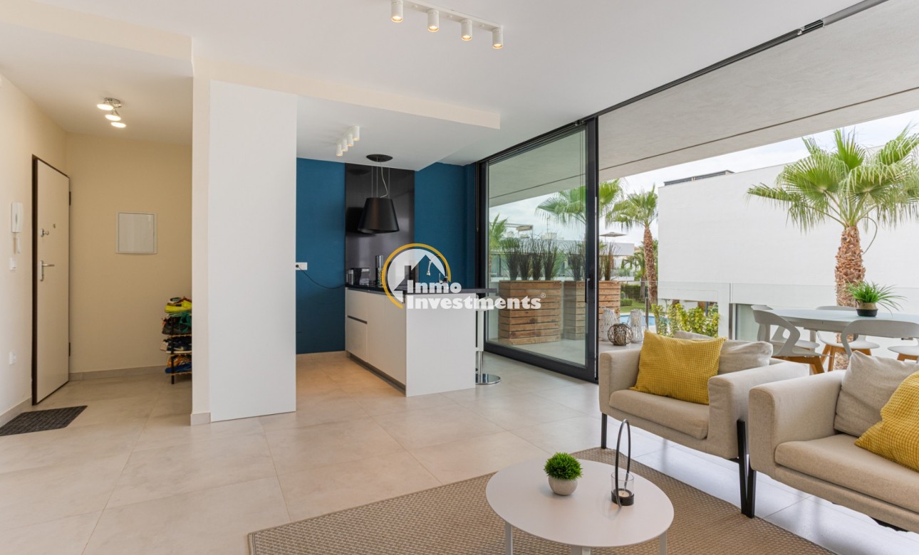 Resale - Apartment - Mar de Cristal