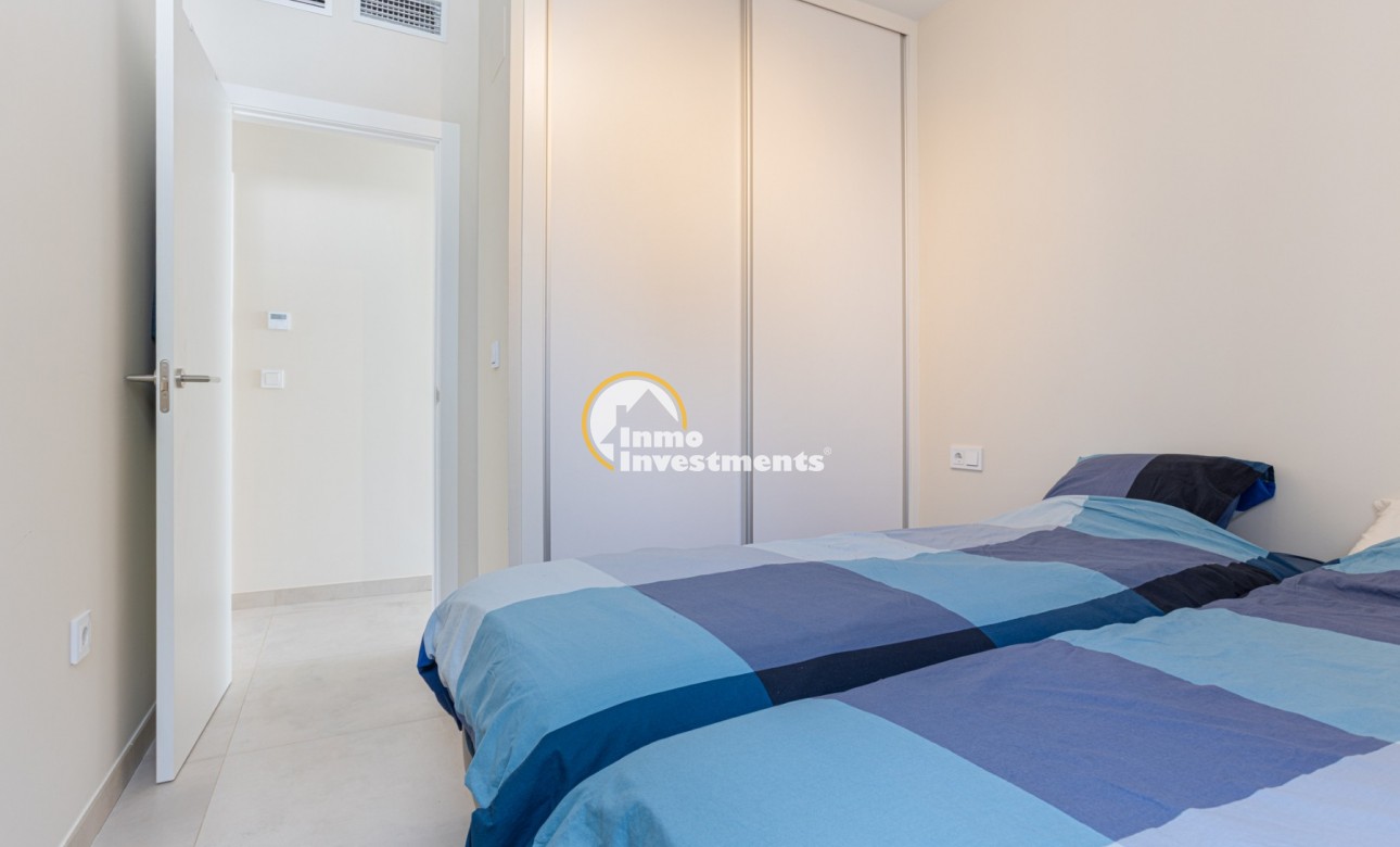 Resale - Apartment - Mar de Cristal