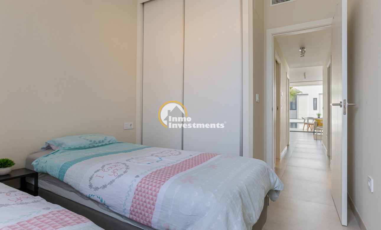 Resale - Apartment - Mar de Cristal