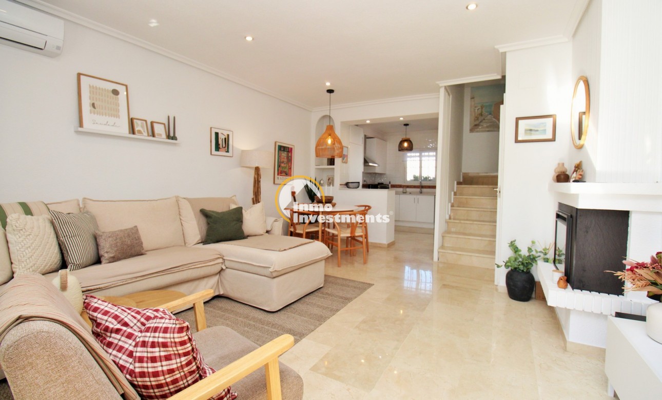 Reventa - Chalet adosado - Villamartin