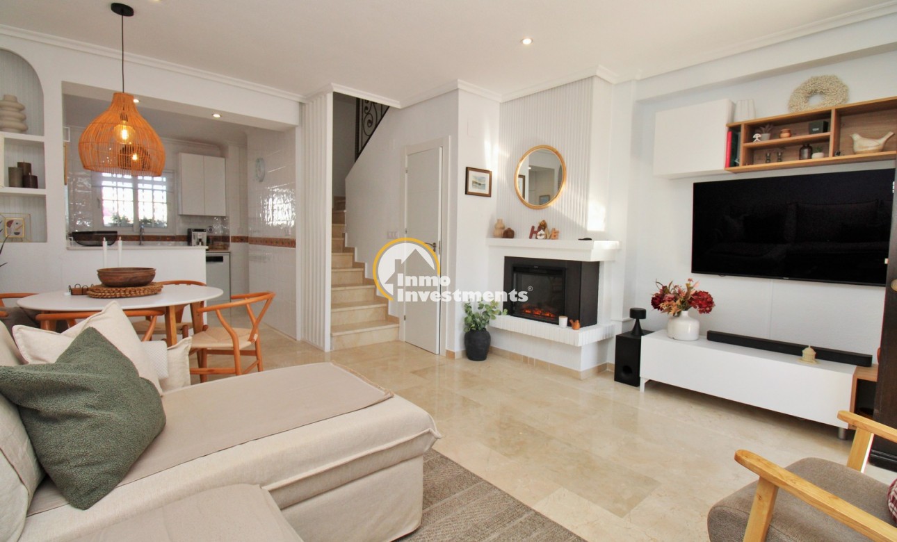 Reventa - Chalet adosado - Villamartin