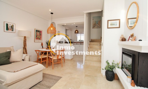 Reventa - Chalet adosado - Villamartin