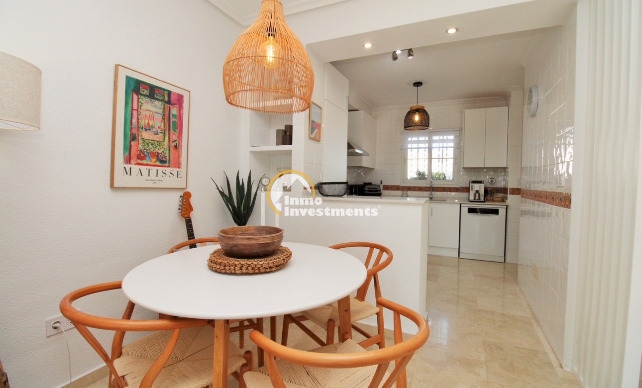 Reventa - Chalet adosado - Villamartin