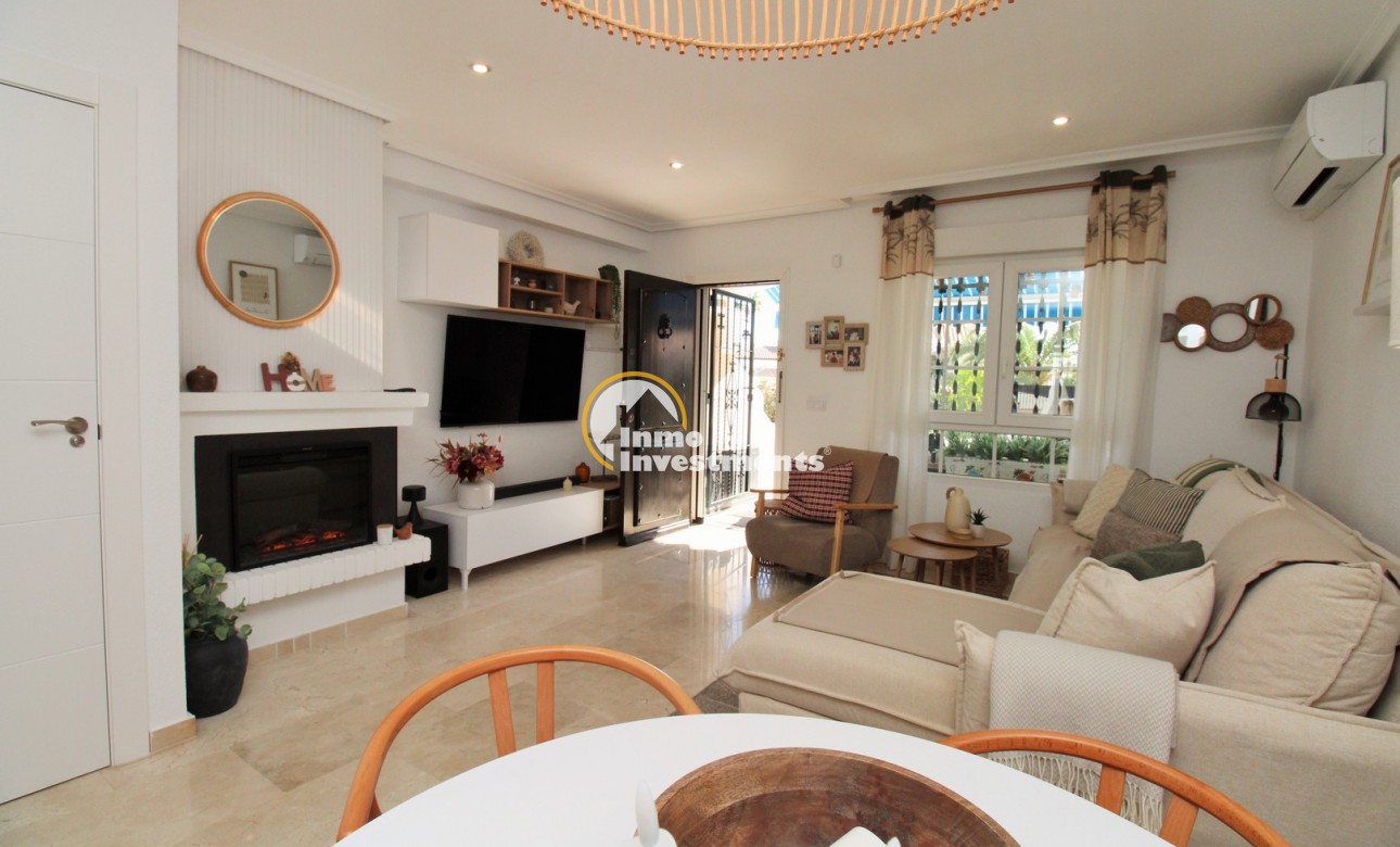 Reventa - Chalet adosado - Villamartin