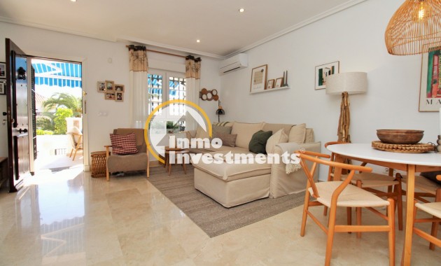 Reventa - Chalet adosado - Villamartin