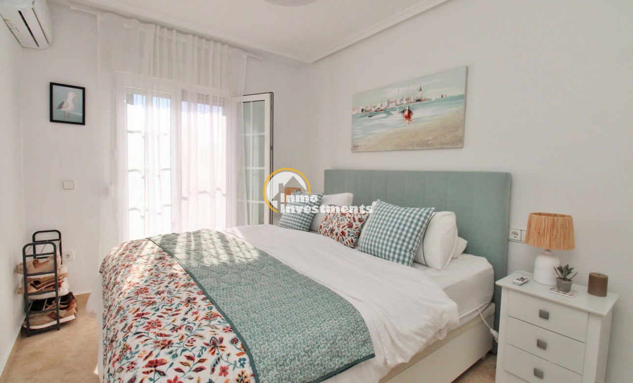 Reventa - Chalet adosado - Villamartin