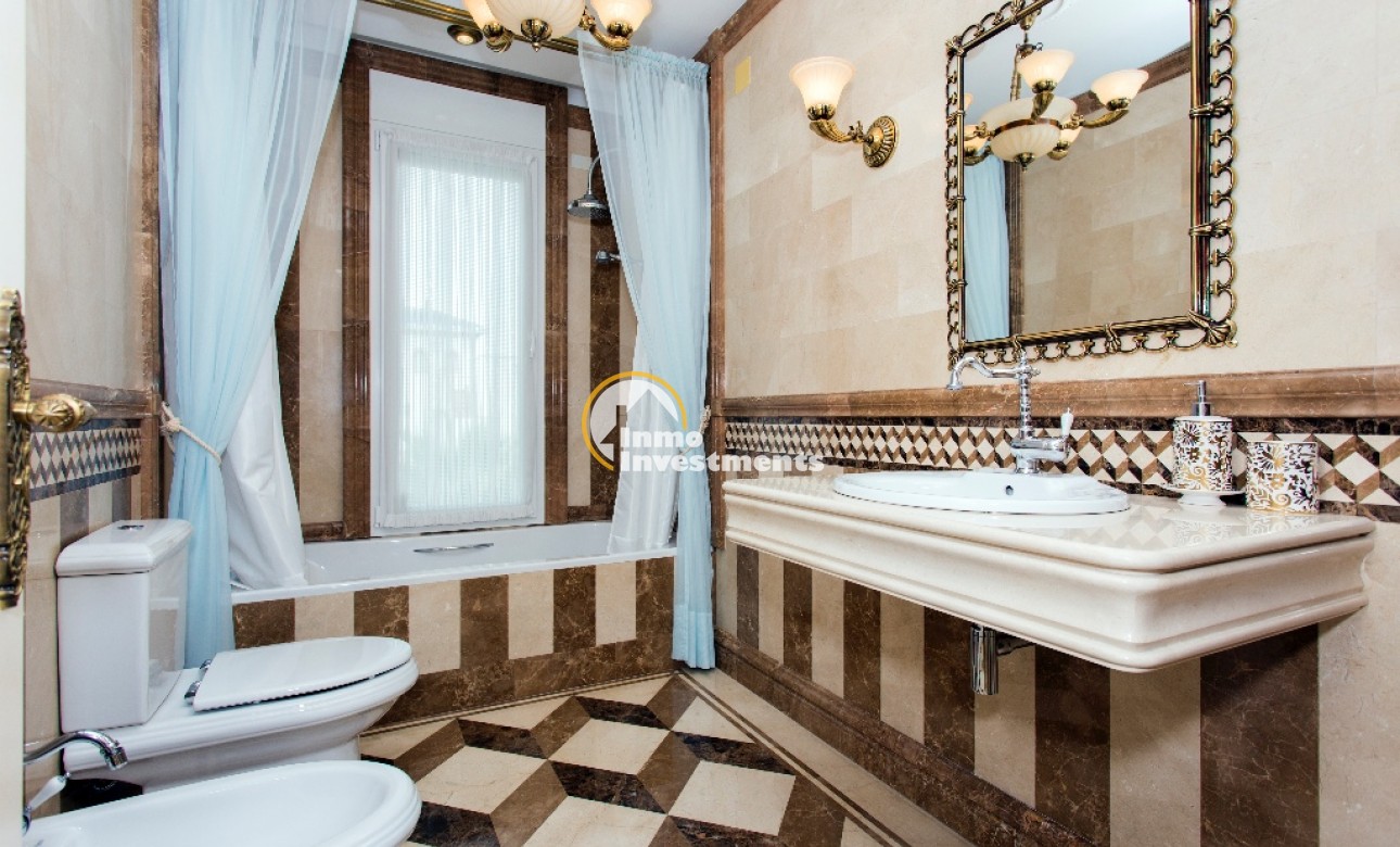 Gebrauchtimmobilien - Villa - Cabo Roig