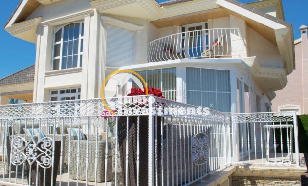 Reventa - Chalet independiente - Ciudad Quesada