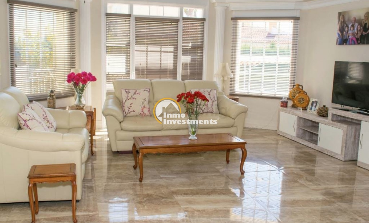 Reventa - Chalet independiente - Ciudad Quesada