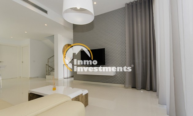 Obra nueva - Chalet independiente - Campoamor - Dehesa De Campoamor