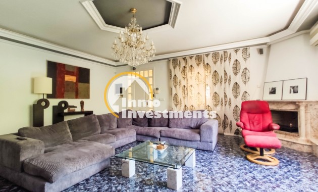 Bestaande bouw - Villa - Ciudad Quesada