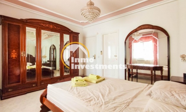 Bestaande bouw - Villa - Ciudad Quesada