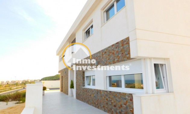 Resale - Villa - Guardamar del Segura