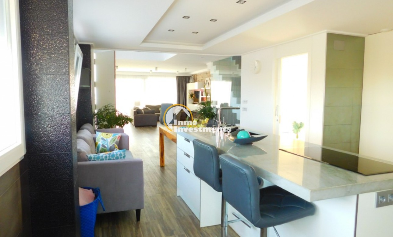 Resale - Villa - Guardamar del Segura