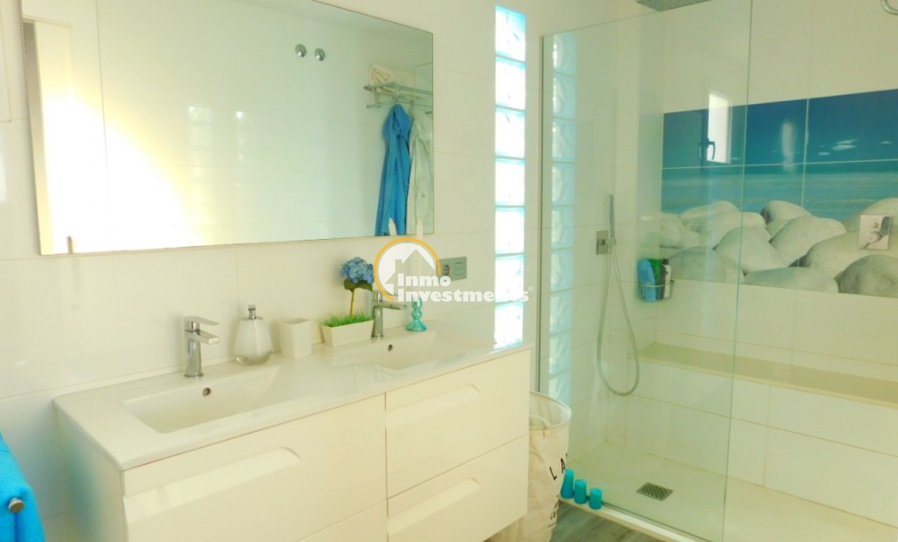 Resale - Villa - Guardamar del Segura