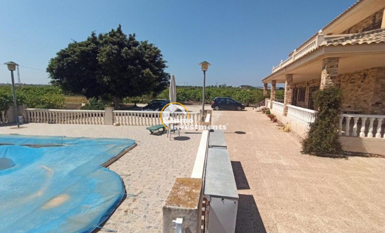 Resale - Finca - San Miguel de Salinas - San Miguel