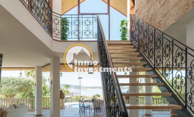 Resale - Villa - Costa Blanca - Orihuela Costa