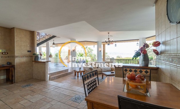 Resale - Villa - Costa Blanca - Orihuela Costa