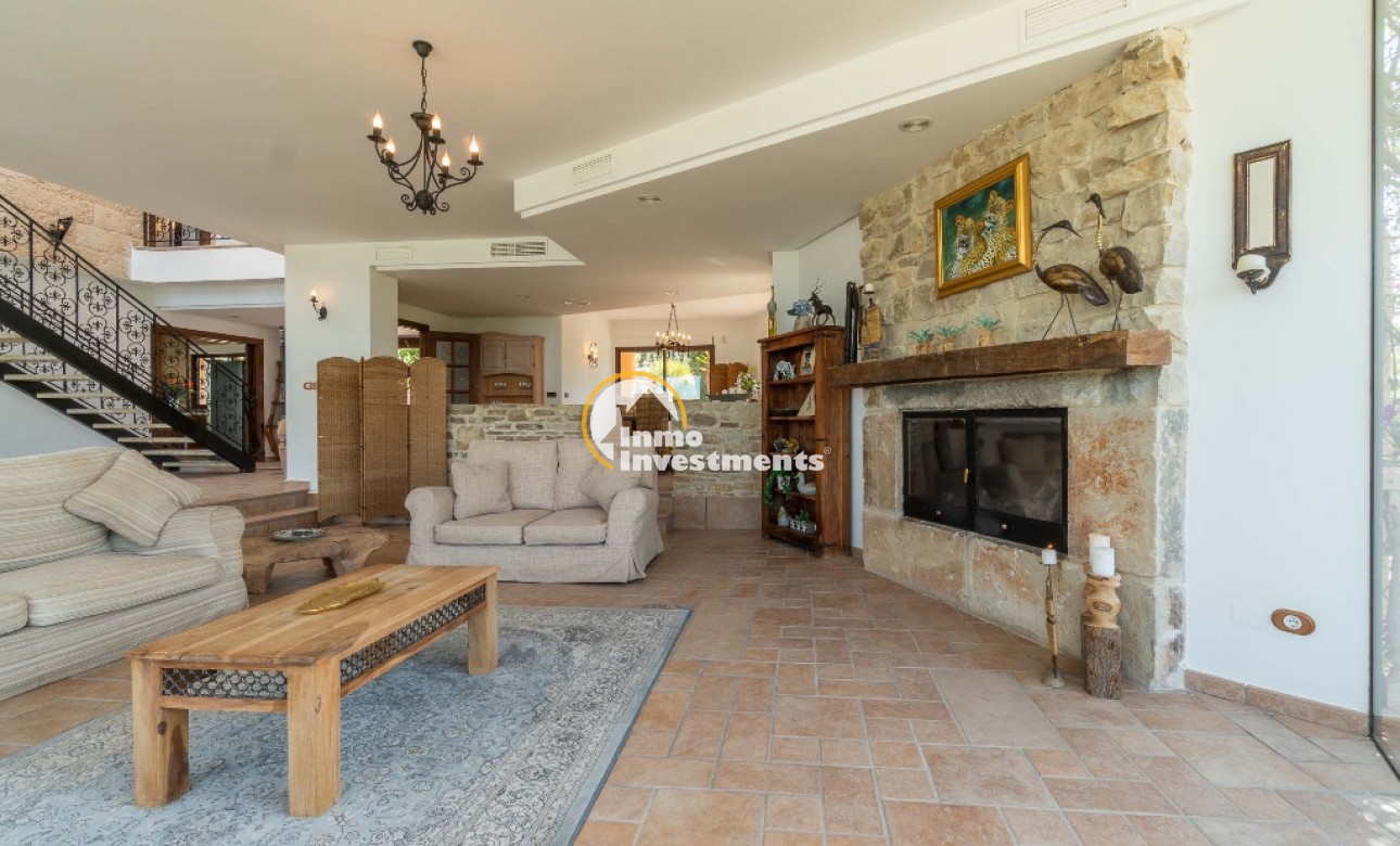 Resale - Villa - Costa Blanca - Orihuela Costa