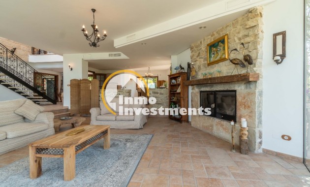 Resale - Villa - Costa Blanca - Orihuela Costa