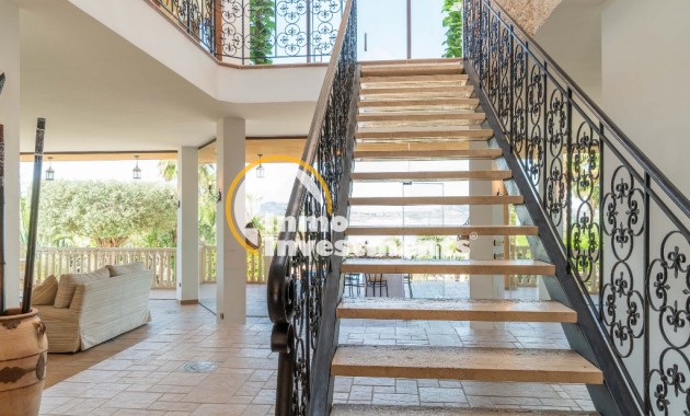 Resale - Villa - Costa Blanca - Orihuela Costa