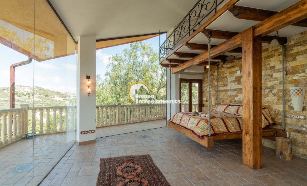 Resale - Villa - Costa Blanca - Orihuela Costa