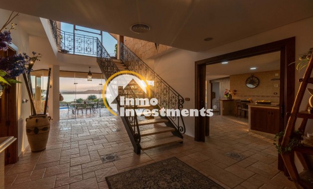 Resale - Villa - Costa Blanca - Orihuela Costa