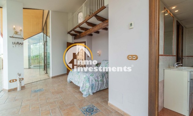 Resale - Villa - Costa Blanca - Orihuela Costa