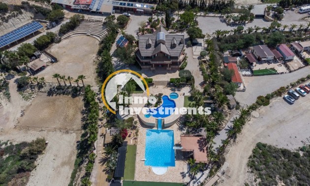 Resale - Villa - Costa Blanca - Orihuela Costa