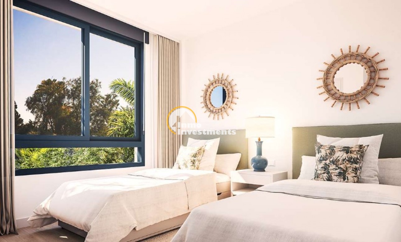 Nieuwbouw - Half vrijstaande villa - Alicante - 