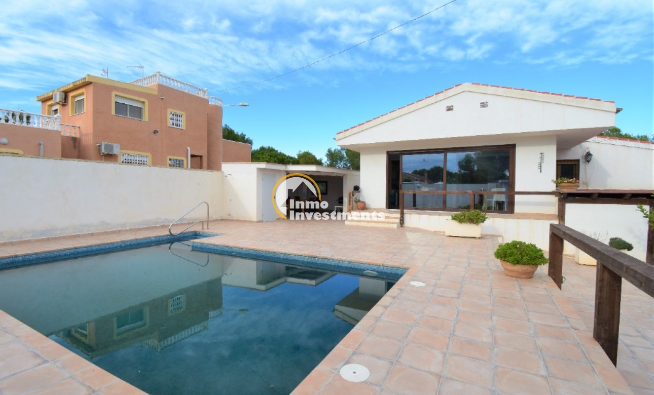 Bestaande bouw - Villa - Pilar de la Horadada - 