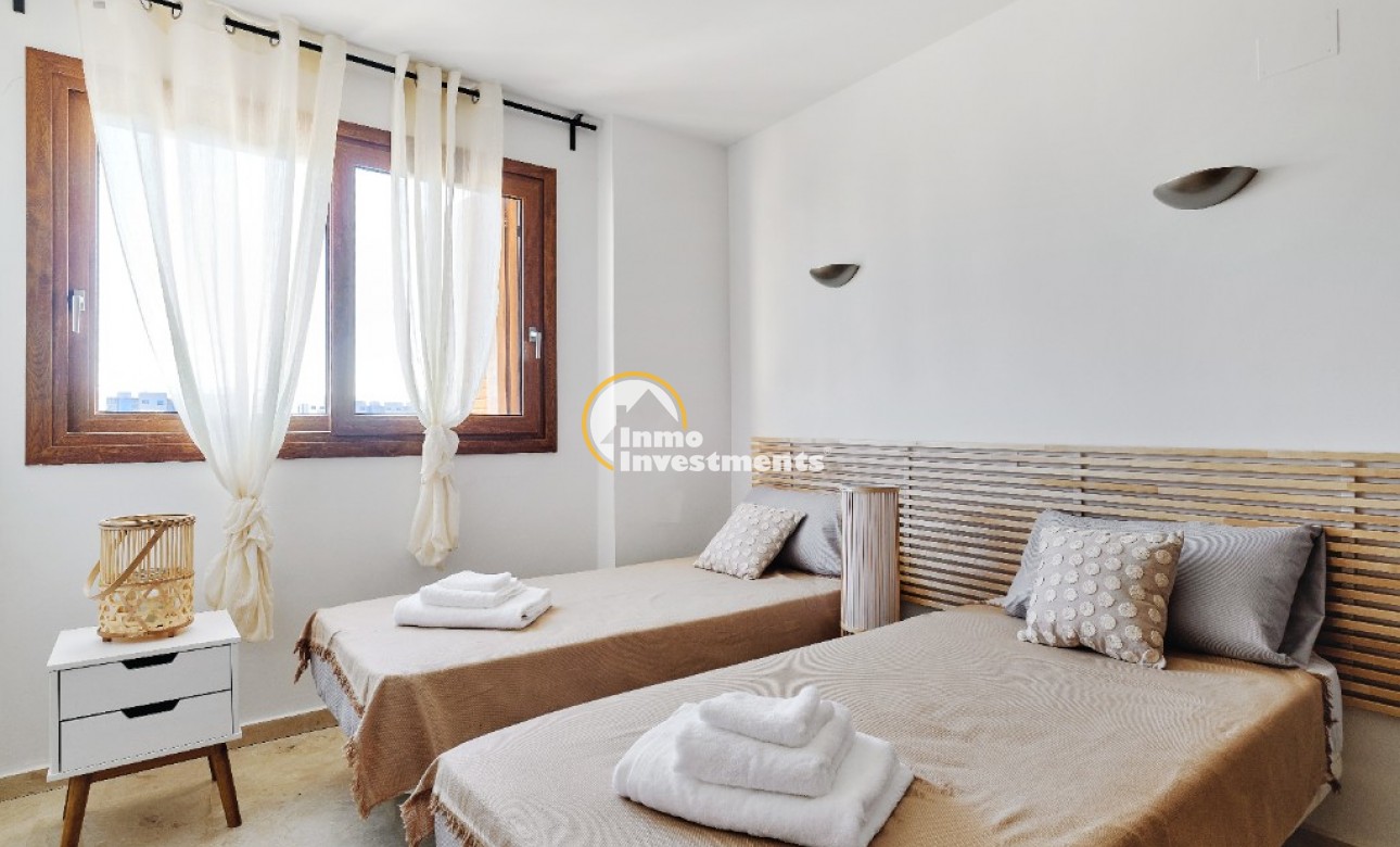 Short Term Rentals - Apartment - Punta Prima - La Entrada
