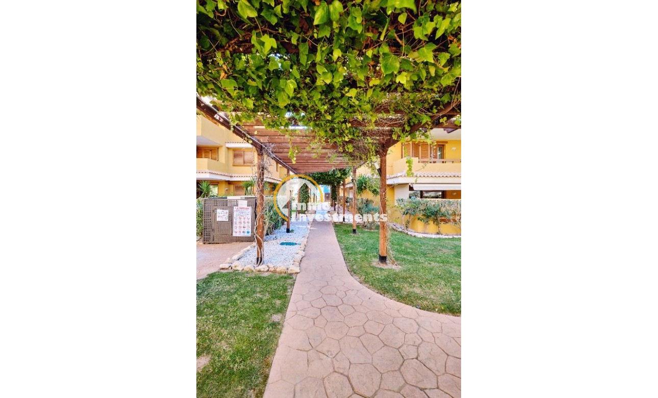 Short Term Rentals - Apartment - Punta Prima - La Entrada