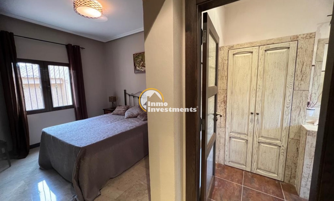 Reventa - Chalet independiente - Ciudad Quesada