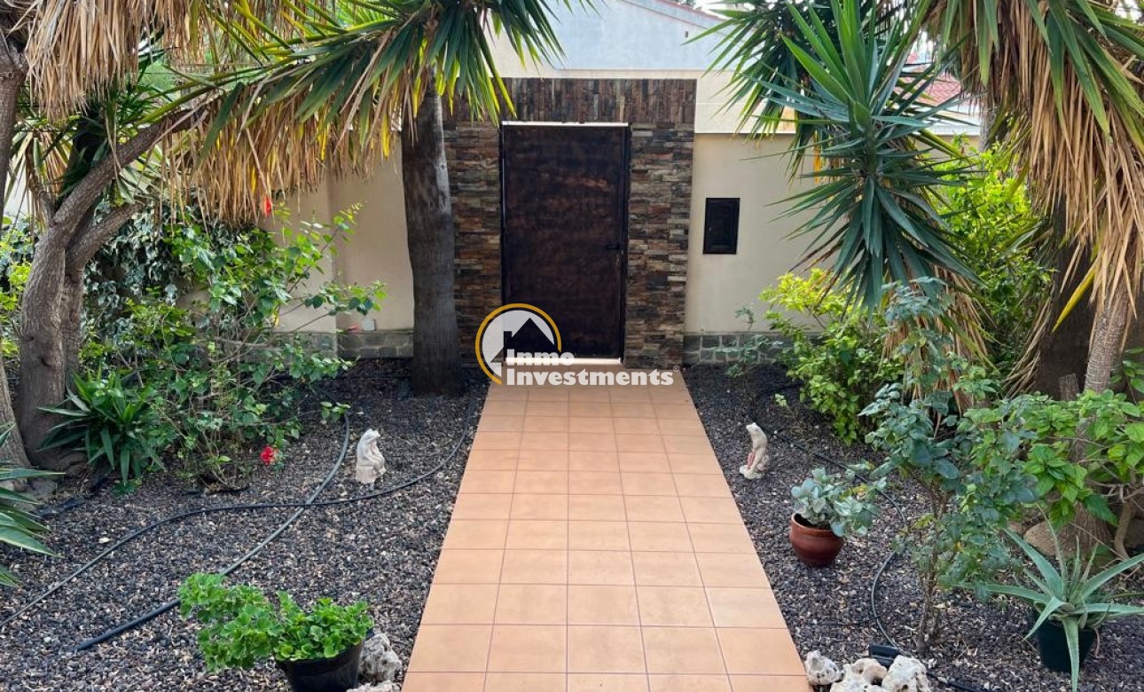 Reventa - Chalet independiente - Ciudad Quesada