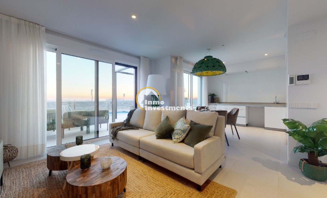 Obra nueva - Chalet independiente - Alicante