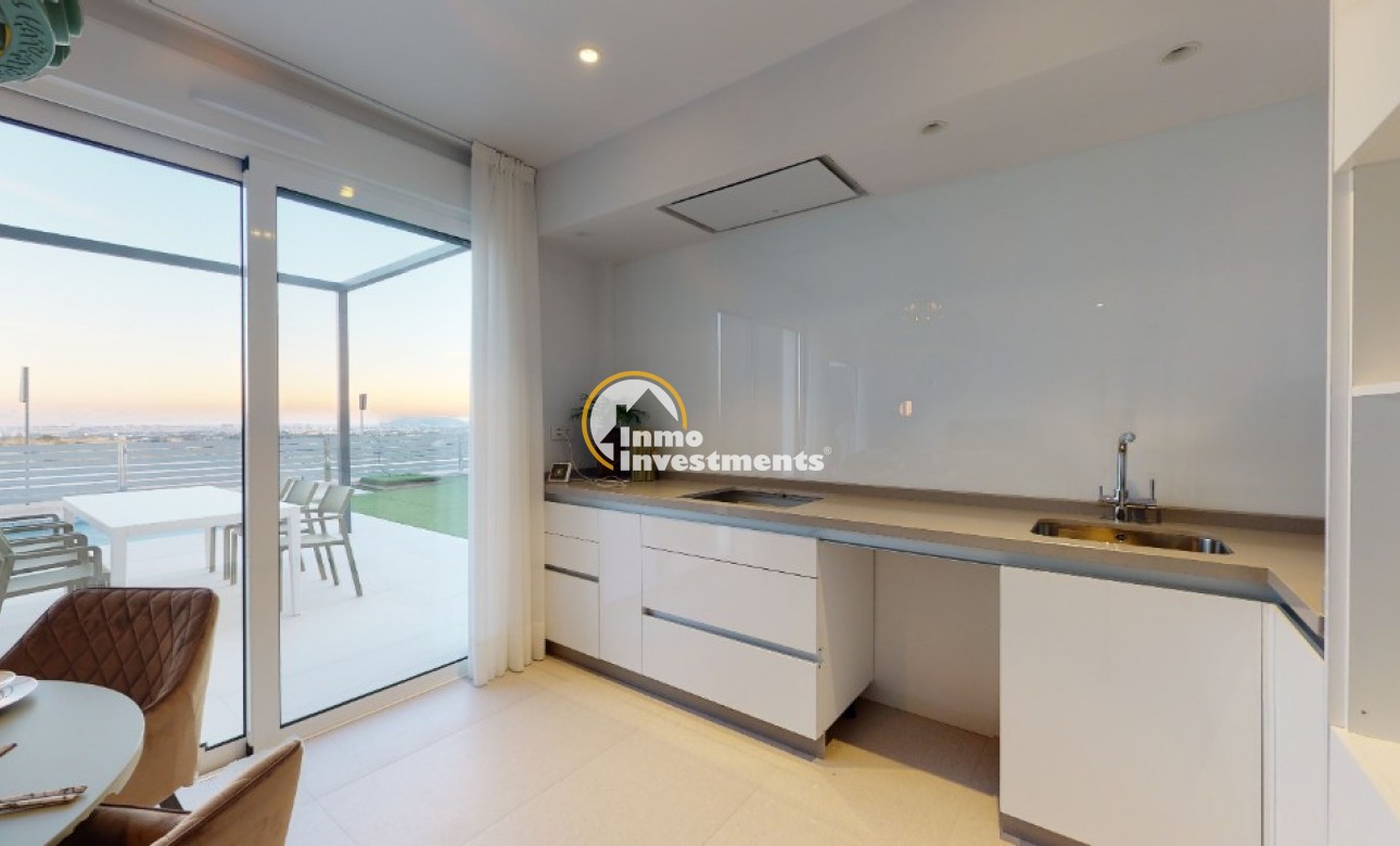 Obra nueva - Chalet independiente - Alicante