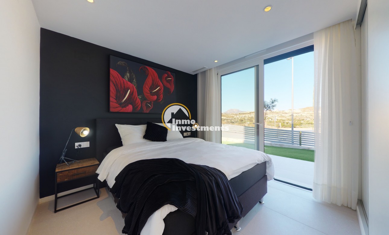 Obra nueva - Chalet independiente - Alicante