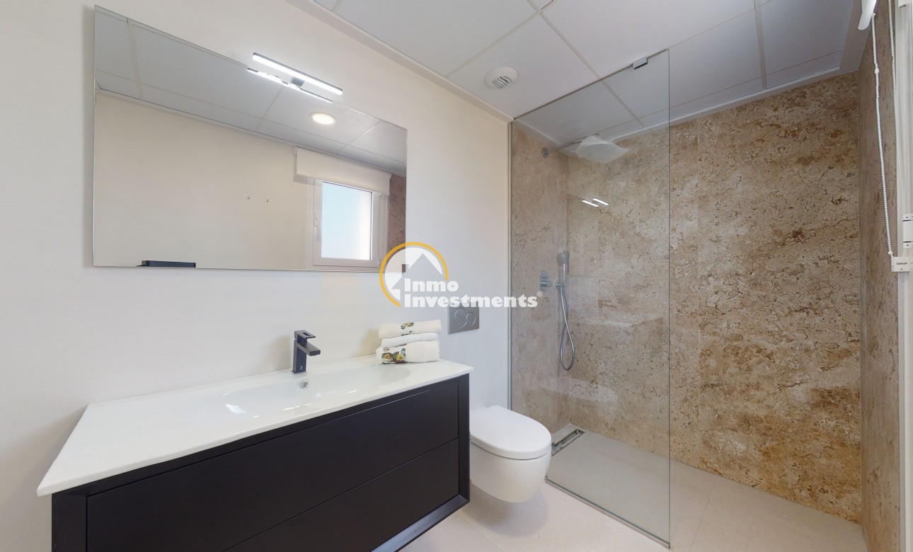 Obra nueva - Chalet independiente - Alicante