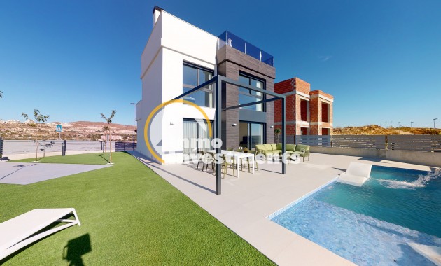 Obra nueva - Chalet independiente - Alicante