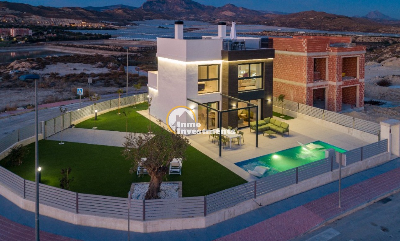 Obra nueva - Chalet independiente - Alicante