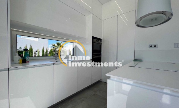 Resale - Villa - Las Colinas - Las Colinas Golf