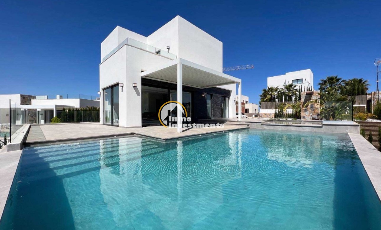 Resale - Villa - Las Colinas - Las Colinas Golf