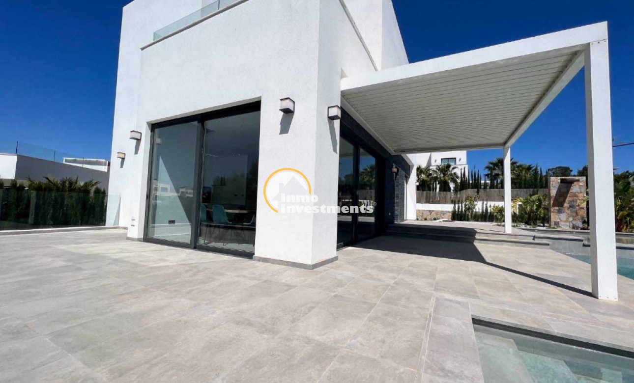 Resale - Villa - Las Colinas - Las Colinas Golf