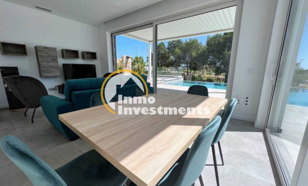 Resale - Villa - Las Colinas - Las Colinas Golf