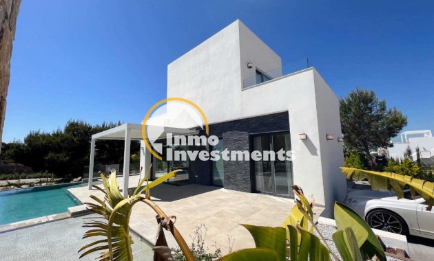 Resale - Villa - Las Colinas - Las Colinas Golf