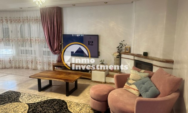 Resale - Villa - Orihuela - Orihuela city