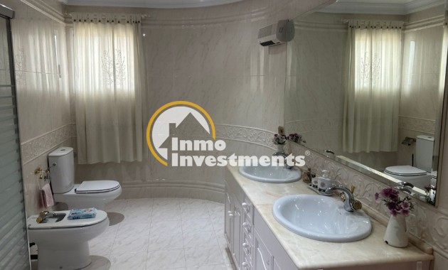 Resale - Villa - Orihuela - Orihuela city