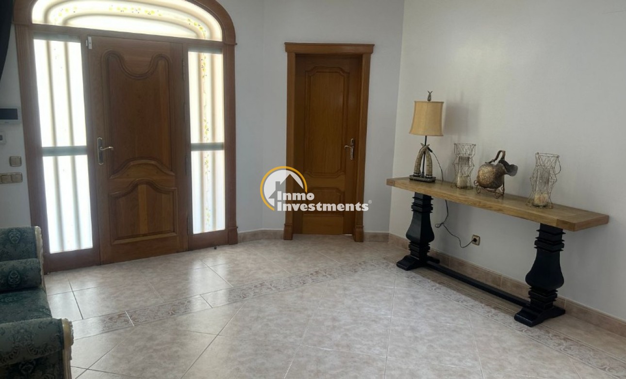 Resale - Villa - Orihuela - Orihuela city
